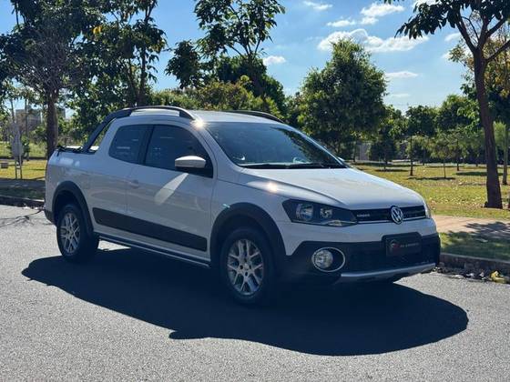 VOLKSWAGEN SAVEIRO 1.6 CROSS CD 16V FLEX 2P MANUAL VOLKSWAGEN SAVEIRO 1.6 CROSS CD 16V FLEX 2P MANUAL
